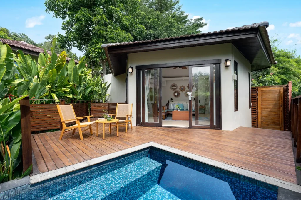 Open-air private terrace at Beachfront Pool Villa